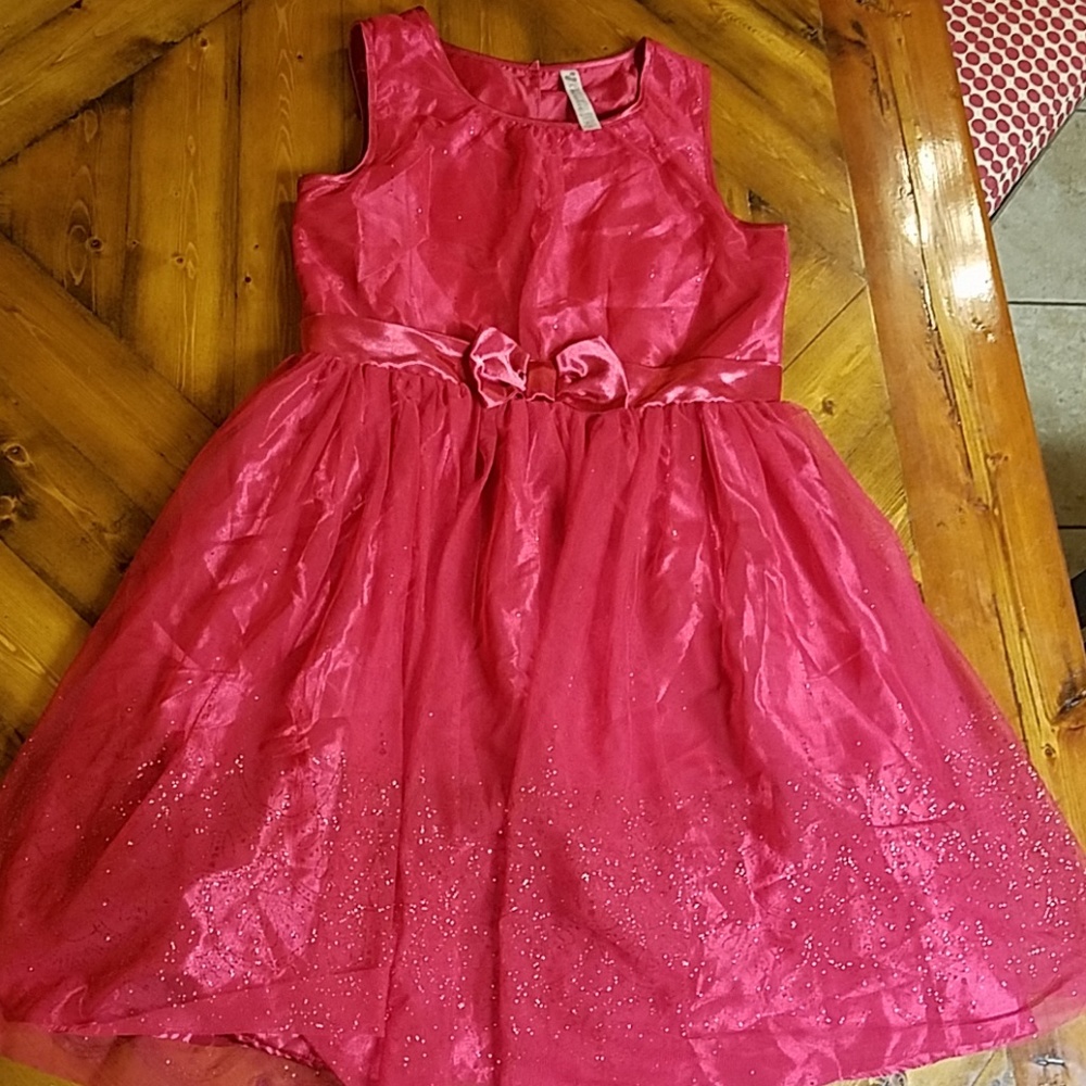 Red with glitter detail little girl dress